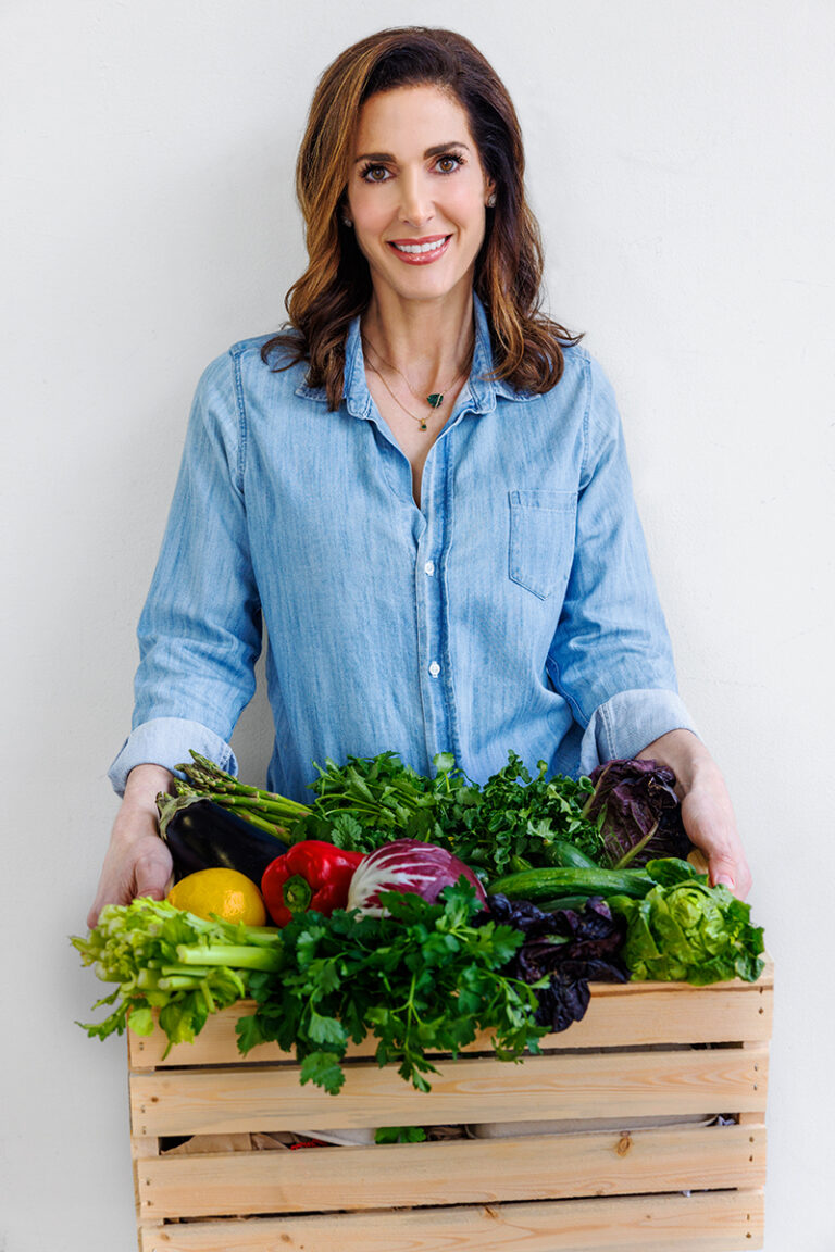 Roni Proter with Groceries